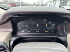 Used 2020  Lincoln Aviator Reserve AWD at Mike Burkart Ford near Plymouth&comma; WI