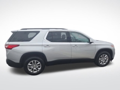 Used 2020 Chevrolet Traverse 4d SUV FWD LT Cloth w/1LT at Mike Burkart Ford near Plymouth, WI