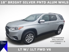 Used 2020 Chevrolet Traverse 4d SUV FWD LT Cloth w/1LT at Mike Burkart Ford near Plymouth, WI