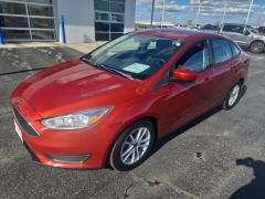 Used 2018 Ford Focus 4d Sedan SE at Mike Burkart Ford near Plymouth, WI