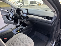 Used 2021  Ford Escape SE FWD at Mike Burkart Ford near Plymouth, WI