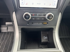 Used 2024  Ford Edge SEL AWD at Mike Burkart Ford near Plymouth&comma; WI