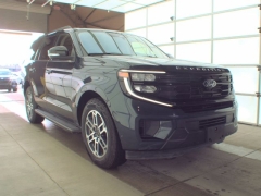 Used 2025  Ford Expedition Active 4x4 at Mike Burkart Ford near Plymouth, WI