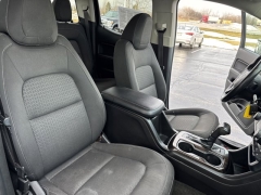 Used 2015  GMC Canyon 4WD Crew Cab SLE at Mike Burkart Ford near Plymouth&comma; WI