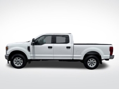 Used 2022 Ford Super Duty F-250 4WD XLT Crew Cab SRW 6.75' Box at Mike Burkart Ford near Plymouth, WI