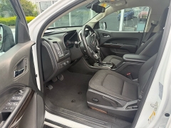 Used 2022  GMC Canyon 4WD Crew Cab 128" Elevation at The Truck Farm near Easley&comma; SC