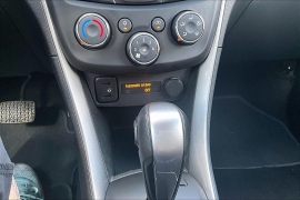 Used 2022  Chevrolet Trax FWD 4dr LT at The Truck Farm near Easley&comma; SC