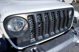 Used 2021  Jeep Gladiator Sport 4x4 at The Gilstrap Family Dealerships near Easley&comma; SC