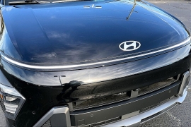 Used 2024  Hyundai Kona Limited FWD at The Gilstrap Family Dealerships near Easley&comma; SC