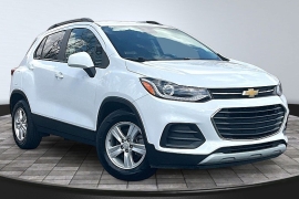 Used 2022  Chevrolet Trax FWD 4dr LT at The Truck Farm near Easley&comma; SC