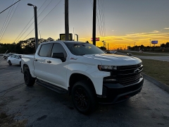 Used 2021  Chevrolet Silverado 1500 4WD Crew Cab 147" LT Trail Boss at The Truck Farm near Easley&comma; SC
