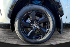 Used 2020  Toyota RAV4 Hybrid 4d SUV AWD XSE &ast;Ltd Avail&ast; at The Gilstrap Family Dealerships near Easley&comma; SC