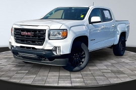 Used 2022  GMC Canyon 4WD Crew Cab 128" AT4 w&sol;Leather at The Truck Farm near Easley&comma; SC