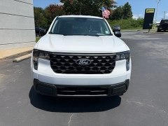 Used 2025  Ford Maverick XL AWD SuperCrew Hybrid at The Truck Farm near Easley&comma; SC