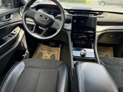 Used 2024  Jeep Grand Cherokee L Altitude 4x4 at The Truck Farm near Easley&comma; SC