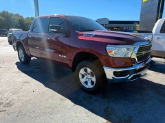 Used 2022  Ram 1500 Big Horn 4x4 Crew Cab 5'7" Box at The Truck Farm near Easley&comma; SC