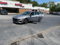 Used 2025  Hyundai Elantra SEL Convenience IVT at The Truck Farm near Easley&comma; SC