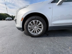 Used 2017  Cadillac XT5 4d SUV FWD Luxury at The Truck Farm near Easley&comma; SC