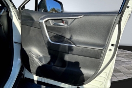 Used 2020  Toyota RAV4 Hybrid 4d SUV AWD XSE *Ltd Avail* at The Gilstrap Family Dealerships near Easley, SC