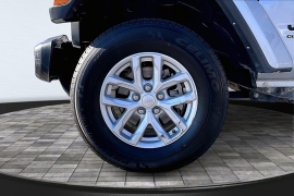 Used 2023  Jeep Gladiator Sport S 4x4 at The Gilstrap Family Dealerships near Easley&comma; SC