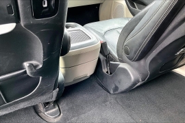 Used 2022  Chrysler Pacifica Hybrid Touring L FWD at The Gilstrap Family Dealerships near Easley, SC