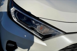 Used 2020  Toyota RAV4 Hybrid 4d SUV AWD XSE *Ltd Avail* at The Gilstrap Family Dealerships near Easley, SC