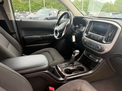 Used 2022  GMC Canyon 4WD Crew Cab 128" Elevation at The Truck Farm near Easley&comma; SC