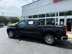 Used 2022  Chevrolet Silverado 1500 4WD Crew Cab 147" LT w&sol;2FL at The Truck Farm near Easley&comma; SC
