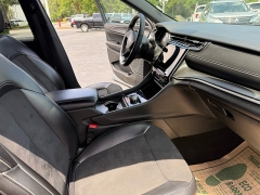 Used 2024  Jeep Grand Cherokee L Altitude 4x4 at The Truck Farm near Easley&comma; SC