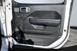 Used 2021  Jeep Gladiator Sport 4x4 at The Gilstrap Family Dealerships near Easley&comma; SC