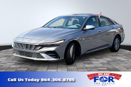  2024 Hyundai Elantra SEL IVT at The Gilstrap Family Dealerships near Easley&comma; SC