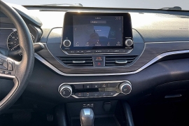 Used 2024  Nissan Altima 2.5 SV Sedan at The Gilstrap Family Dealerships near Easley, SC