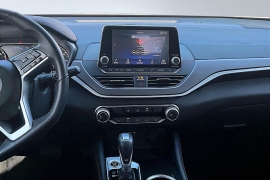 Used 2025  Nissan Altima SR FWD at The Gilstrap Family Dealerships near Easley&comma; SC