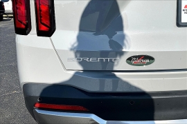 Used 2025  Kia Sorento S FWD at The Gilstrap Family Dealerships near Easley, SC