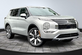 New 2025  Mitsubishi Outlander SE S-AWC at The Gilstrap Family Dealerships near Easley&comma; SC