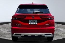 Used 2024  Mitsubishi Outlander Plug-In Hybrid SE S-AWC at The Truck Farm near Easley&comma; SC