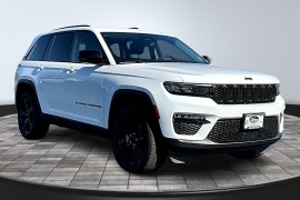 Used 2023  Jeep Grand Cherokee Limited 4x4 at The Gilstrap Family Dealerships near Easley, SC