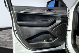 Used 2023  Jeep Grand Cherokee Limited 4x4 at The Gilstrap Family Dealerships near Easley, SC