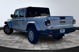 Used 2023  Jeep Gladiator Sport S 4x4 at The Gilstrap Family Dealerships near Easley&comma; SC