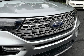 Used 2023  Ford Explorer Limited 4WD at The Gilstrap Family Dealerships near Easley, SC