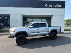Used 2018  Toyota Tacoma 4WD Double Cab TRD Off-Road Auto at The Truck Farm near Easley&comma; SC