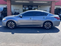 Used 2018 Nissan Altima 4d Sedan 2.5L SR at Car Choice near Jonesboro, AR