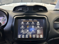 Used 2021 Jeep Renegade Limited 4x4 at Camacho Mitsubishi near Palmdale, CA