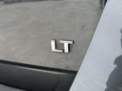 Used 2017  Chevrolet Equinox 4d SUV FWD LT at Paradise Motors near Lansing&comma; MI