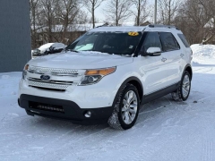 Used 2012  Ford Explorer 4d SUV 4WD Limited at Paradise Motors near Lansing&comma; MI