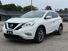 Used 2017  Nissan Murano 4d SUV AWD Platinum &lpar;2017&period;5&rpar; at Paradise Motors near Lansing&comma; MI