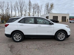 Used 2018  Chevrolet Equinox 4d SUV FWD LS at Paradise Motors near Lansing, MI