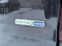 Used 2013  Ford Explorer 4d SUV 4WD XLT at Paradise Motors near Lansing&comma; MI