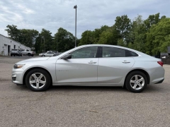 Used 2020  Chevrolet Malibu 4d Sedan LS w&sol;1FL at Paradise Motors near Lansing&comma; MI