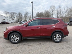 Used 2018  Nissan Rogue 4d SUV AWD SV at Paradise Motors near Lansing&comma; MI